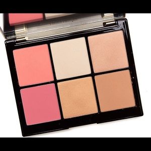 Laura Mercier Tres Chic Cheek Palette